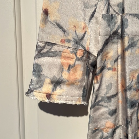 Floral Trench - Picture 3 of 8